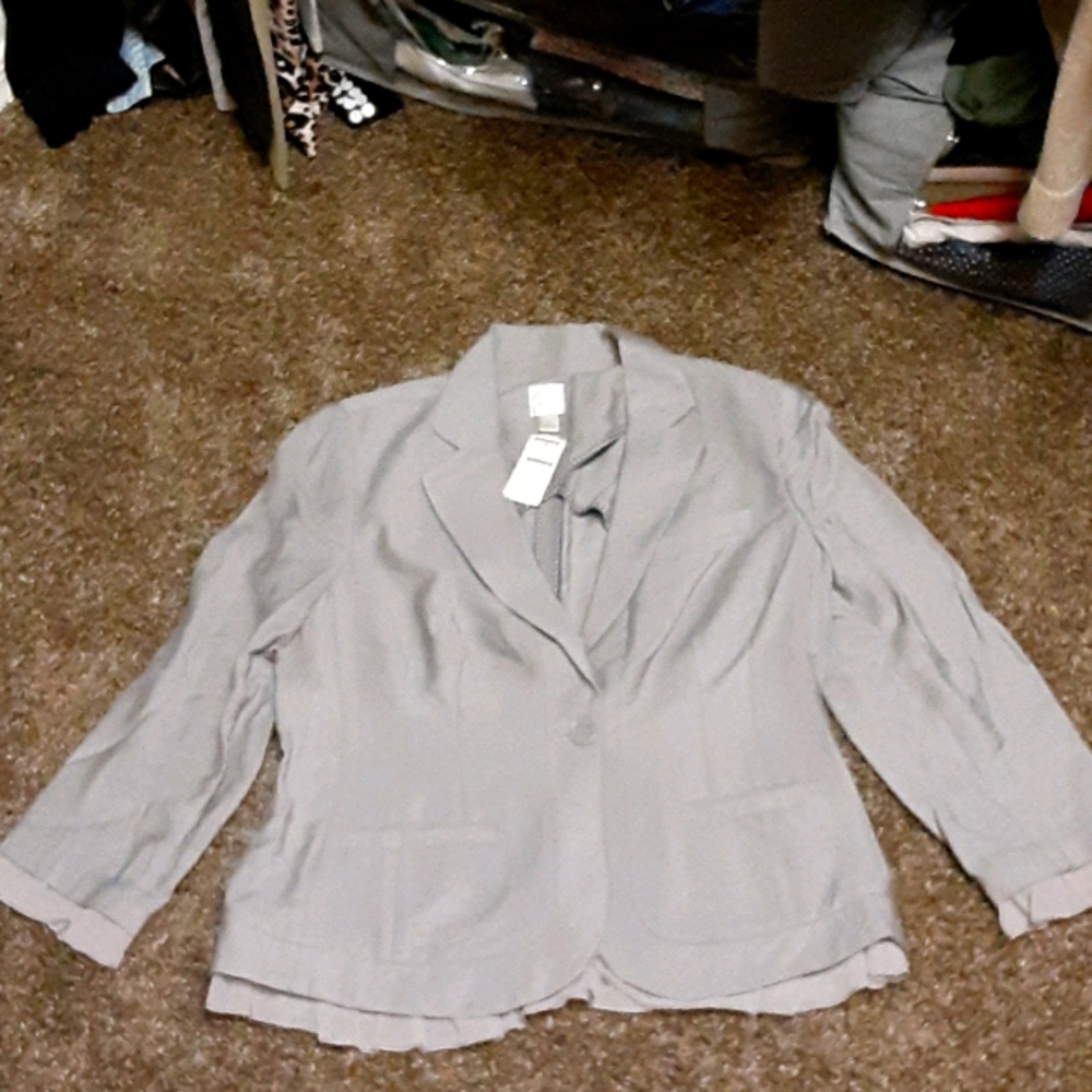 LC Lauren Conrad ruffel gey blazer size 10
